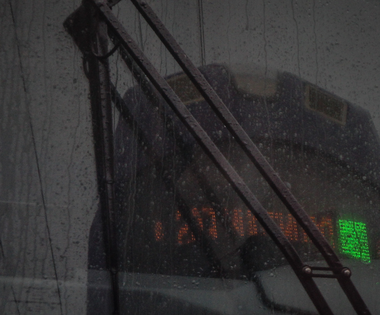 A few pictures I got from riding the Green Line between Minneapolis and St. Paul this weekend.