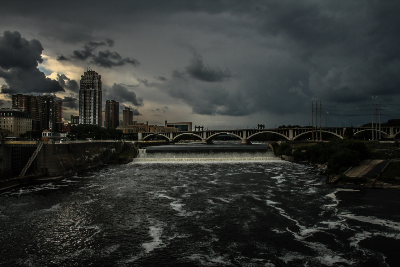 The mighty Mississip’ before the storm