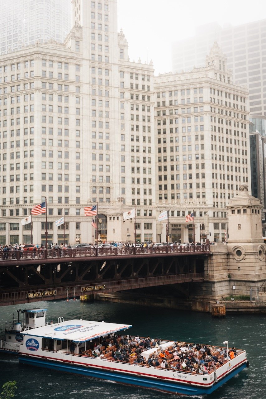 Chicago river tours